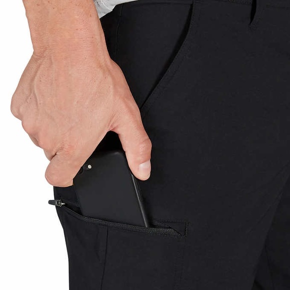 Weatherproof Vintage Packable Hybrid Shorts - Picture 4 of 5